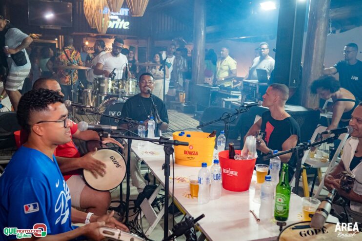 Gab Lopes e Me Leva 73 agitam a Saidêra da Area Beach 198