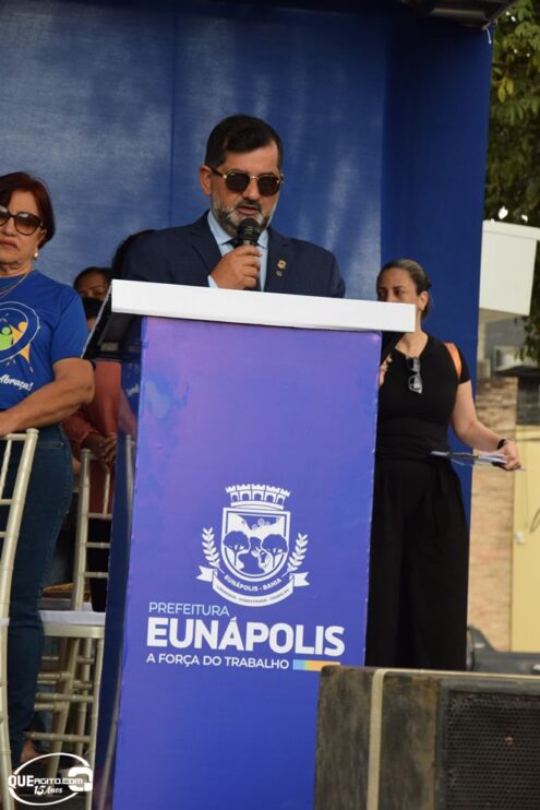 Desfile de 7 de Setembro atrai milhares de pessoas em Eunápolis 51