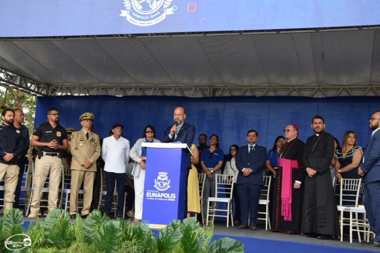 Desfile de 7 de Setembro atrai milhares de pessoas em Eunápolis 52