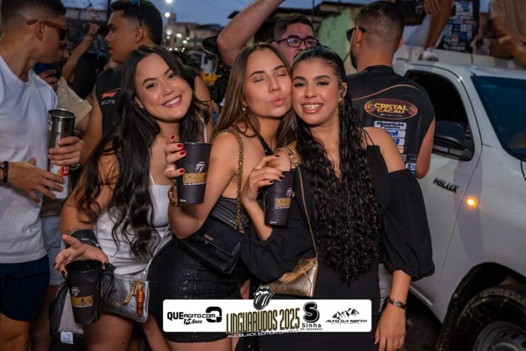 DSC_0109 Bloco Linguarudos atrai multidão em desfile no Festival do Cacau e Chocolate em Camacã 1142