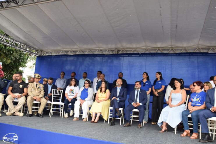 Desfile de 7 de Setembro atrai milhares de pessoas em Eunápolis 68