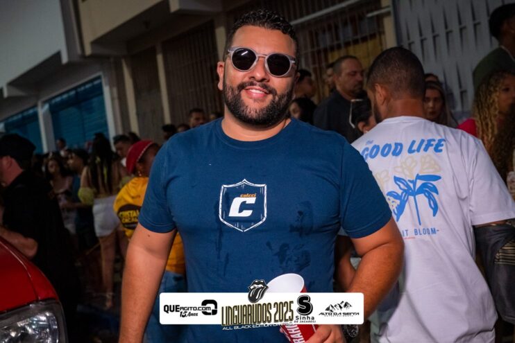 DSC_0160 Bloco Linguarudos atrai multidão em desfile no Festival do Cacau e Chocolate em Camacã 1183