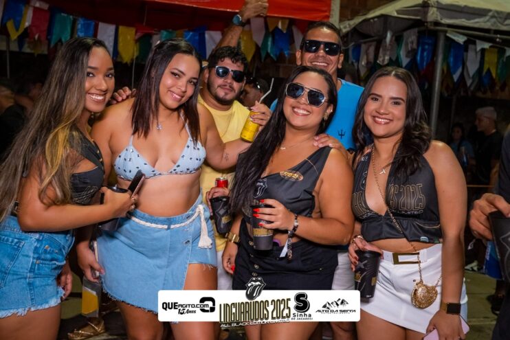 DSC_0189 Bloco Linguarudos atrai multidão em desfile no Festival do Cacau e Chocolate em Camacã 1206