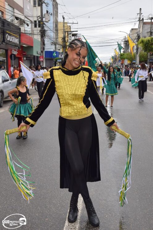Desfile de 7 de Setembro atrai milhares de pessoas em Eunápolis 128