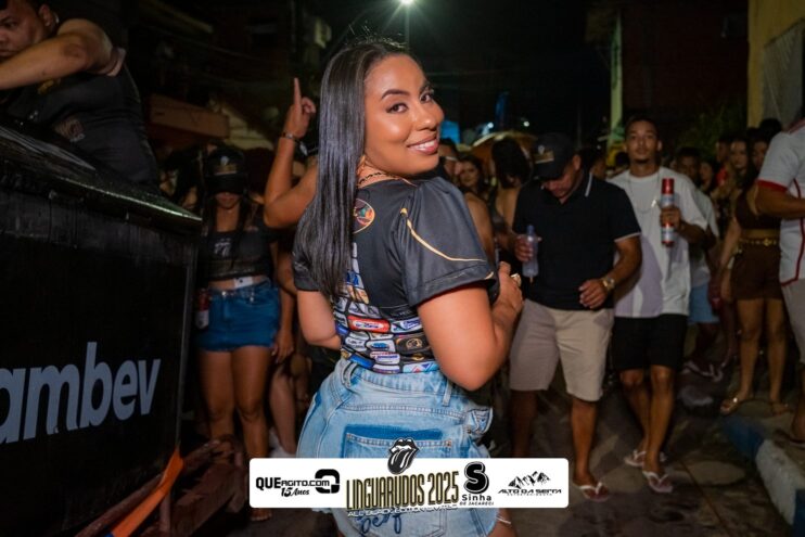 DSC_0215 Bloco Linguarudos atrai multidão em desfile no Festival do Cacau e Chocolate em Camacã 1227