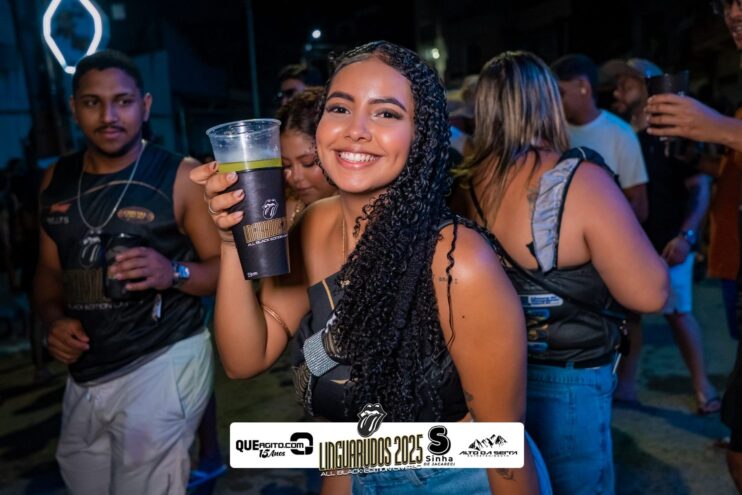 DSC_0240 Bloco Linguarudos atrai multidão em desfile no Festival do Cacau e Chocolate em Camacã 1249