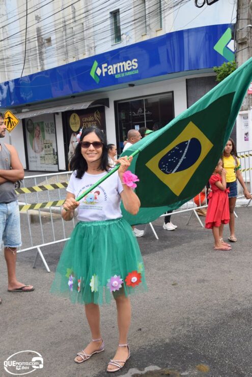 Desfile de 7 de Setembro atrai milhares de pessoas em Eunápolis 145
