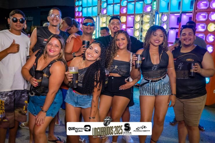 DSC_0250 Bloco Linguarudos atrai multidão em desfile no Festival do Cacau e Chocolate em Camacã 1259