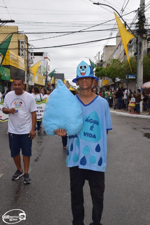 Desfile de 7 de Setembro atrai milhares de pessoas em Eunápolis 153