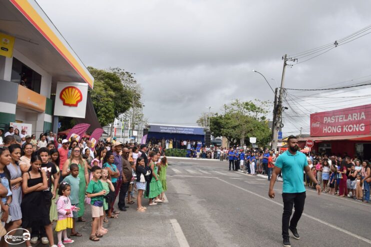 Desfile de 7 de Setembro atrai milhares de pessoas em Eunápolis 155