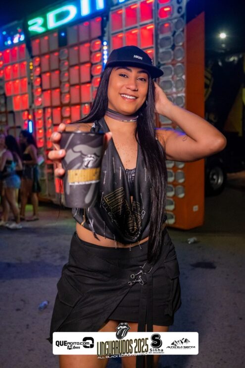 DSC_0305 Bloco Linguarudos atrai multidão em desfile no Festival do Cacau e Chocolate em Camacã 1306