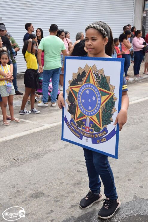 Desfile de 7 de Setembro atrai milhares de pessoas em Eunápolis 199