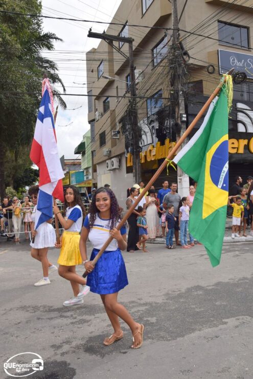 Desfile de 7 de Setembro atrai milhares de pessoas em Eunápolis 220