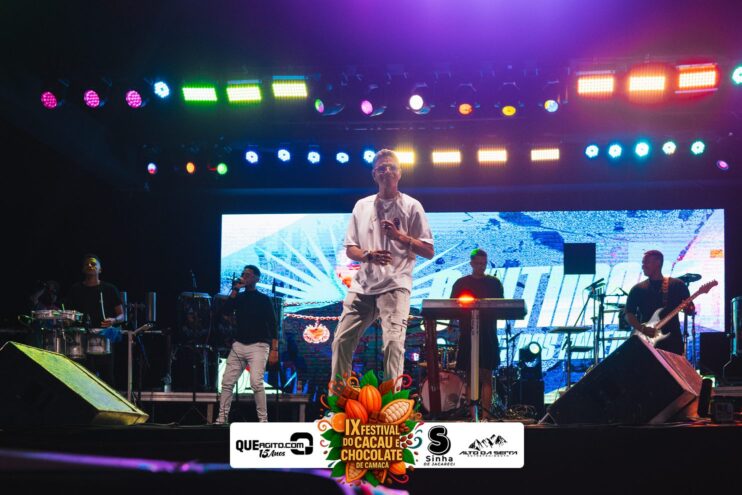 Kannário, Silfarley, Cris Mel e 1 Milhão animam o sábado do Festival do Cacau e Chocolate em Camacã 2025 20