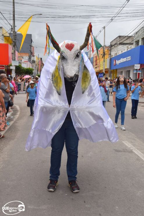 Desfile de 7 de Setembro atrai milhares de pessoas em Eunápolis 288