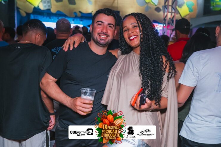 Kannário, Silfarley, Cris Mel e 1 Milhão animam o sábado do Festival do Cacau e Chocolate em Camacã 2025 76