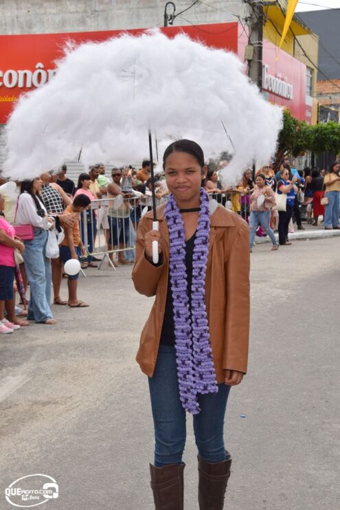 Desfile de 7 de Setembro atrai milhares de pessoas em Eunápolis 344