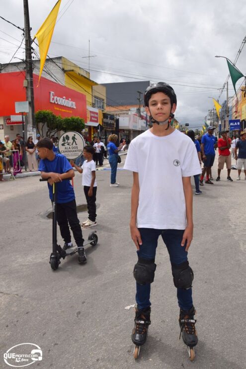 Desfile de 7 de Setembro atrai milhares de pessoas em Eunápolis 389