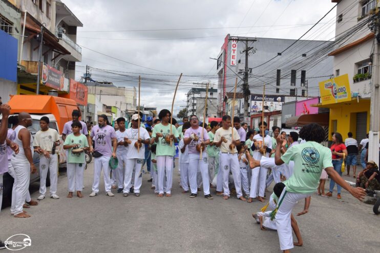 Desfile de 7 de Setembro atrai milhares de pessoas em Eunápolis 420