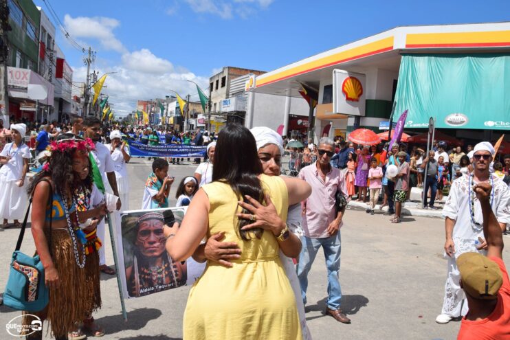 Desfile de 7 de Setembro atrai milhares de pessoas em Eunápolis 462
