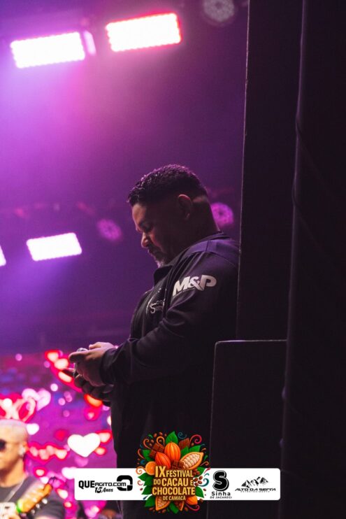 Kannário, Silfarley, Cris Mel e 1 Milhão animam o sábado do Festival do Cacau e Chocolate em Camacã 2025 500