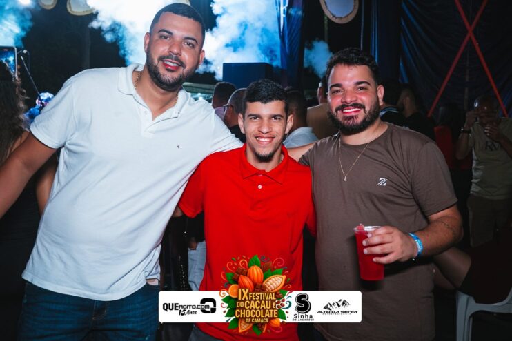 Kannário, Silfarley, Cris Mel e 1 Milhão animam o sábado do Festival do Cacau e Chocolate em Camacã 2025 526
