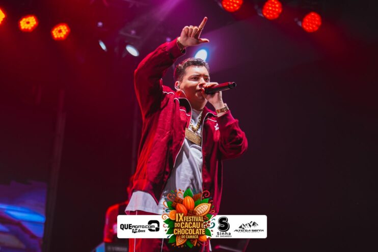 Kannário, Silfarley, Cris Mel e 1 Milhão animam o sábado do Festival do Cacau e Chocolate em Camacã 2025 545