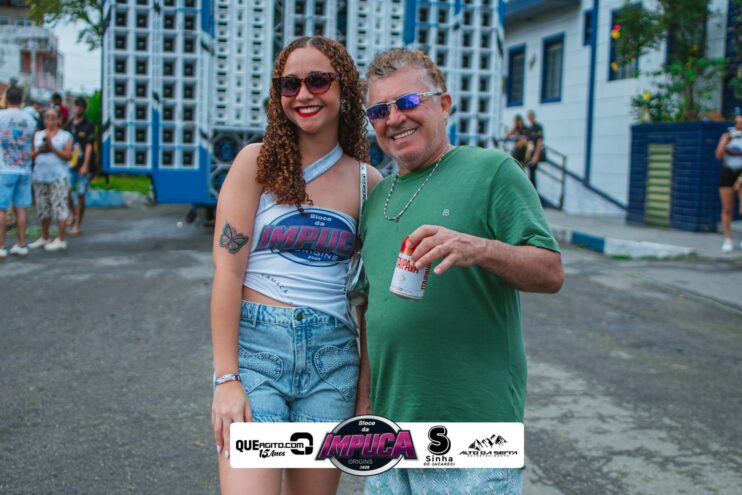 Bloco da Impuca completa 15 anos e arrasta multidão pelas ruas de Camacã 24