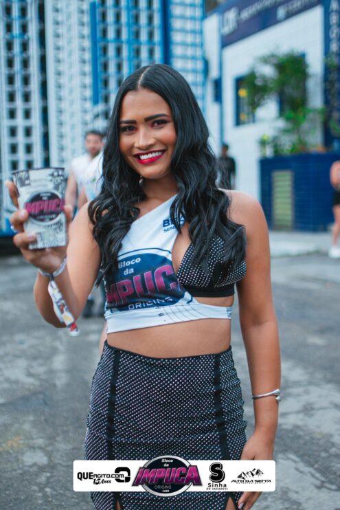 Bloco da Impuca completa 15 anos e arrasta multidão pelas ruas de Camacã 33