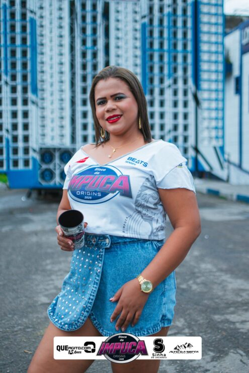 Bloco da Impuca completa 15 anos e arrasta multidão pelas ruas de Camacã 37