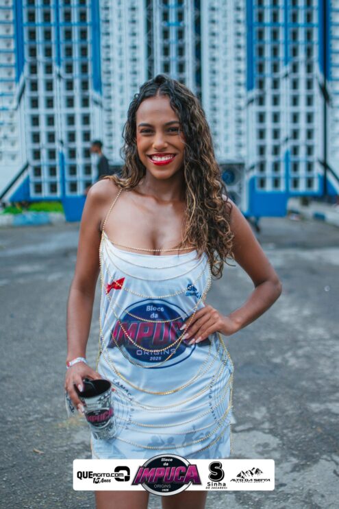 Bloco da Impuca completa 15 anos e arrasta multidão pelas ruas de Camacã 44