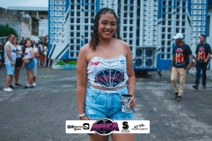 Bloco da Impuca completa 15 anos e arrasta multidão pelas ruas de Camacã 58