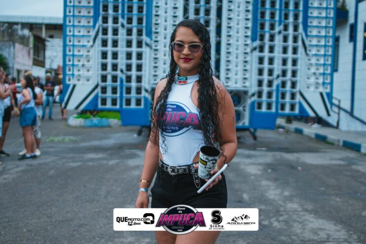 Bloco da Impuca completa 15 anos e arrasta multidão pelas ruas de Camacã 63