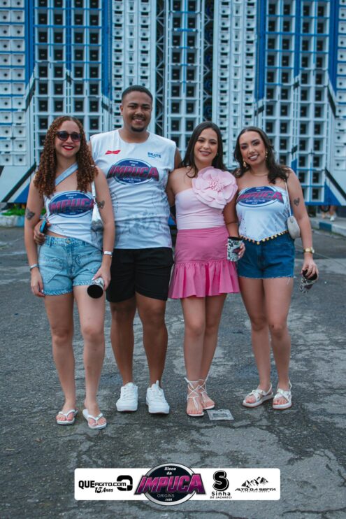 Bloco da Impuca completa 15 anos e arrasta multidão pelas ruas de Camacã 79