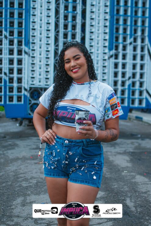 Bloco da Impuca completa 15 anos e arrasta multidão pelas ruas de Camacã 102