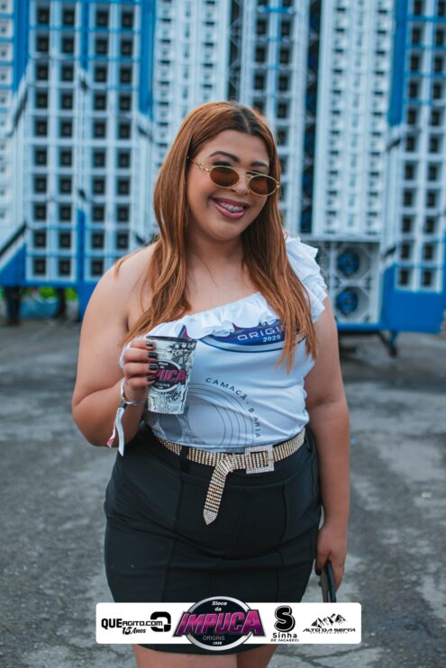 Bloco da Impuca completa 15 anos e arrasta multidão pelas ruas de Camacã 137