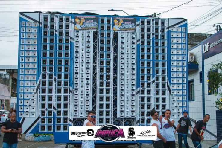 Bloco da Impuca completa 15 anos e arrasta multidão pelas ruas de Camacã 165