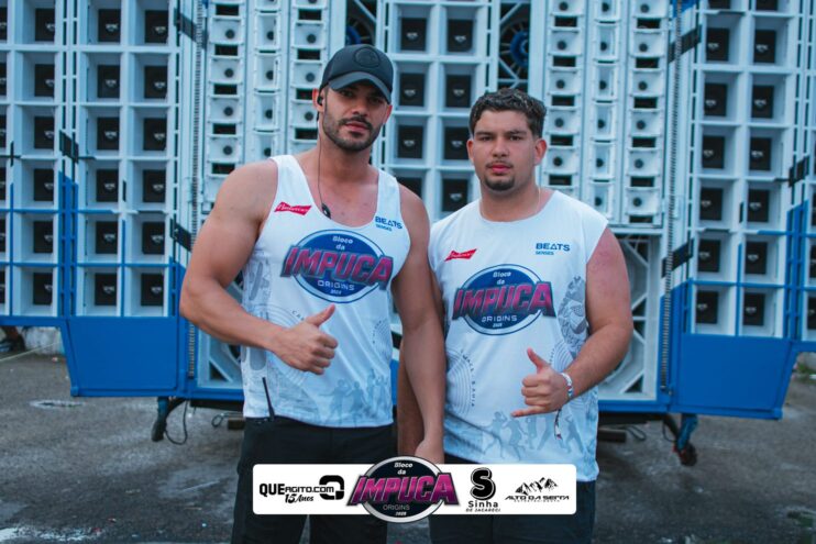 Bloco da Impuca completa 15 anos e arrasta multidão pelas ruas de Camacã 173