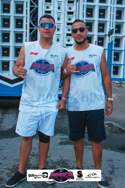 Bloco da Impuca completa 15 anos e arrasta multidão pelas ruas de Camacã 178