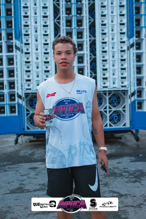 Bloco da Impuca completa 15 anos e arrasta multidão pelas ruas de Camacã 186