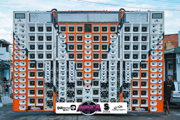 Bloco da Impuca completa 15 anos e arrasta multidão pelas ruas de Camacã 189