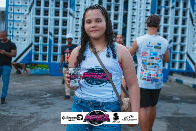 Bloco da Impuca completa 15 anos e arrasta multidão pelas ruas de Camacã 197