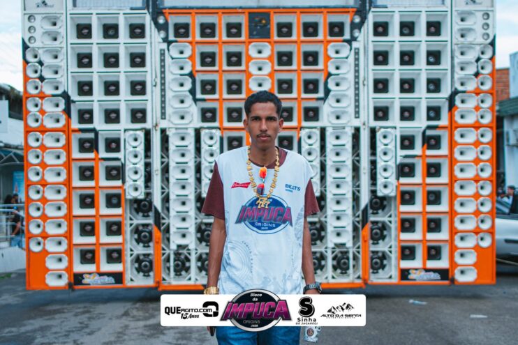 Bloco da Impuca completa 15 anos e arrasta multidão pelas ruas de Camacã 206