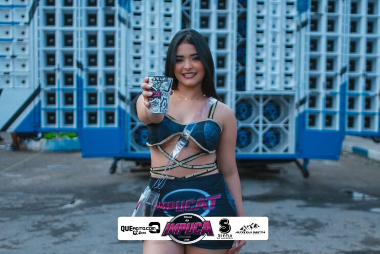 Bloco da Impuca completa 15 anos e arrasta multidão pelas ruas de Camacã 226