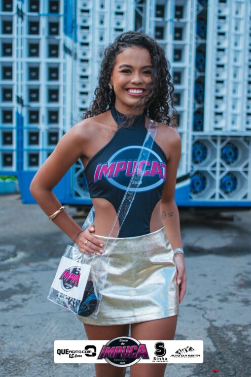 Bloco da Impuca completa 15 anos e arrasta multidão pelas ruas de Camacã 231