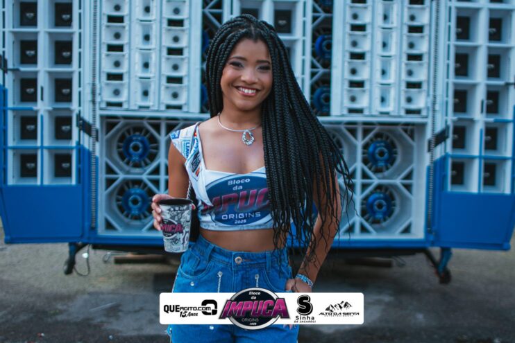 Bloco da Impuca completa 15 anos e arrasta multidão pelas ruas de Camacã 284