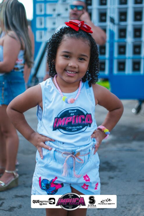 Bloco da Impuca completa 15 anos e arrasta multidão pelas ruas de Camacã 294