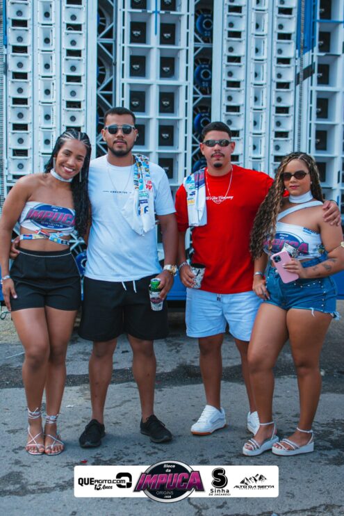 Bloco da Impuca completa 15 anos e arrasta multidão pelas ruas de Camacã 303