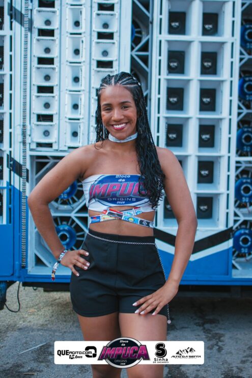 Bloco da Impuca completa 15 anos e arrasta multidão pelas ruas de Camacã 307