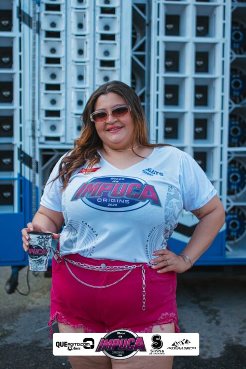 Bloco da Impuca completa 15 anos e arrasta multidão pelas ruas de Camacã 321